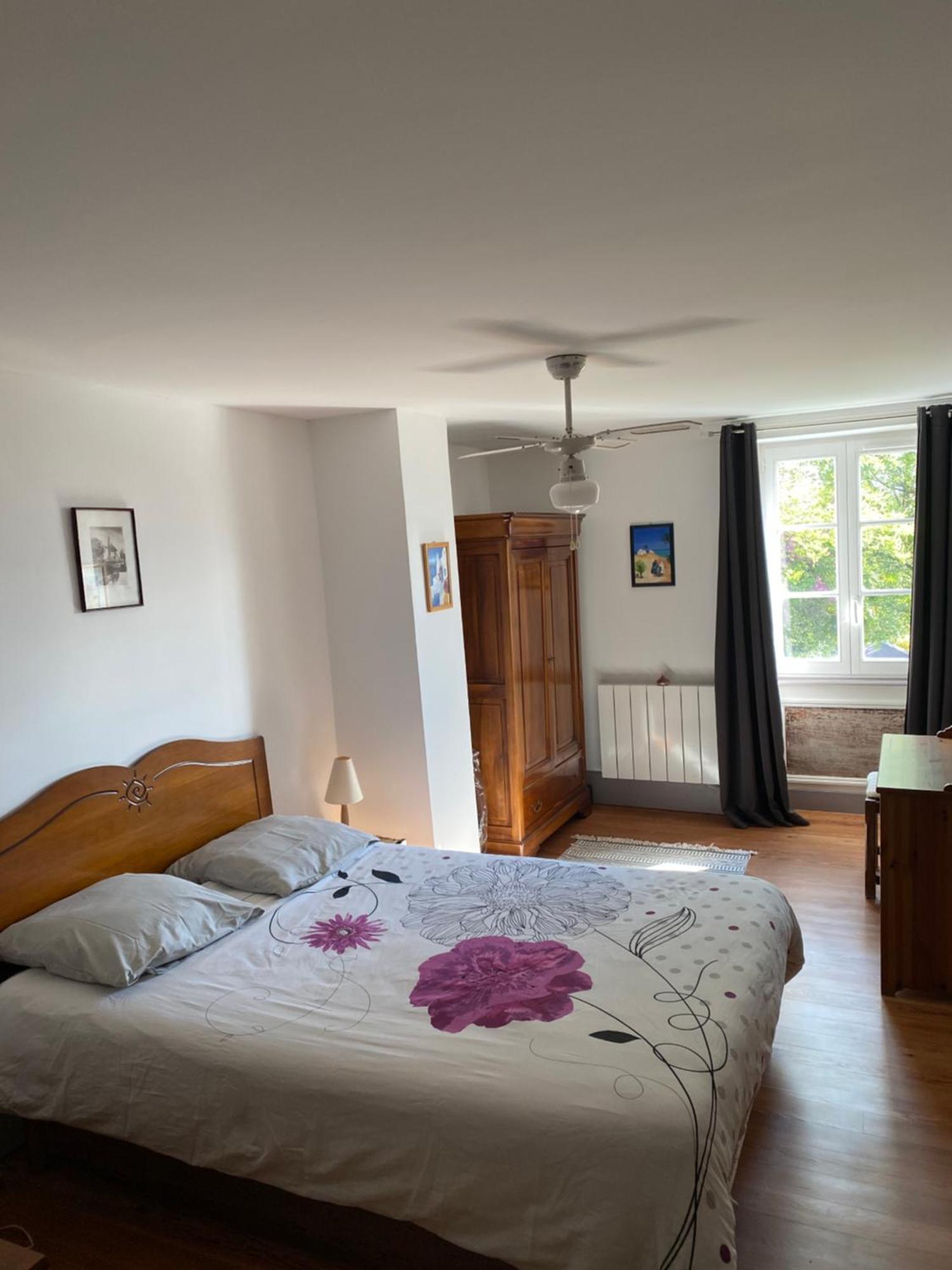 Les Agapanthes Bed and Breakfast Vaux-en-Beaujolais Eksteriør billede